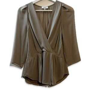 Aritzia Babaton 100% Silk Wrap Top Size XXS